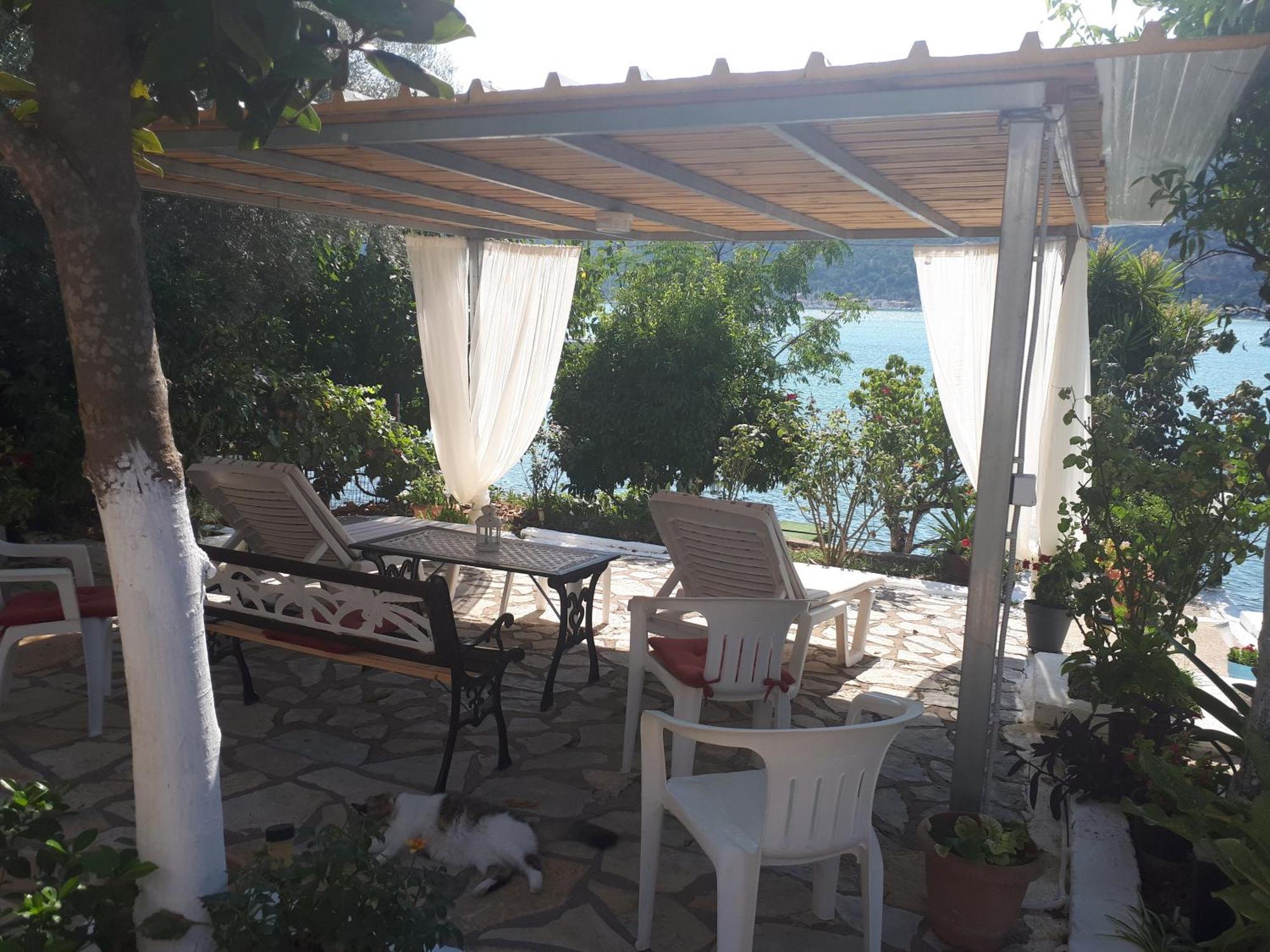 Geni Bay Appartement Buitenkant foto